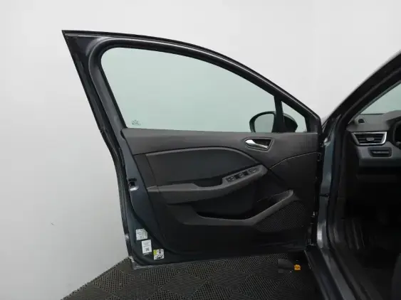 RENAULT CLIO V - voiture d'occasion - Photo 19