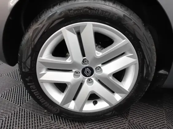 RENAULT CLIO V - voiture d'occasion - Photo 25