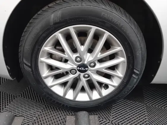 KIA RIO IV - voiture d'occasion - Photo 23