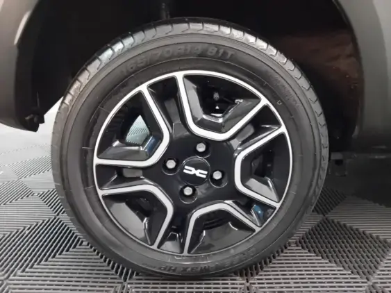 DACIA SPRING - voiture d'occasion - Photo 25