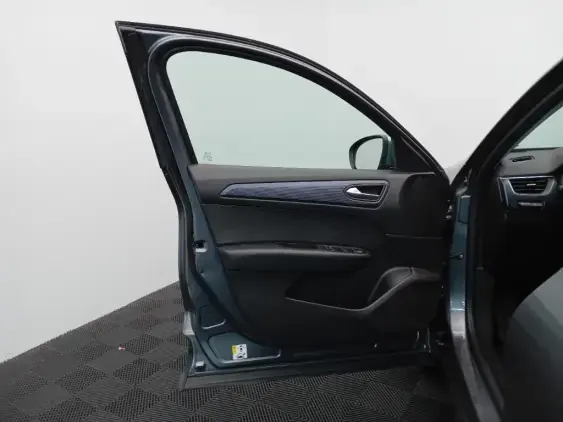 RENAULT ARKANA - voiture d'occasion - Photo 19