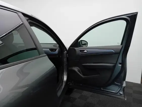 RENAULT ARKANA - voiture d'occasion - Photo 20