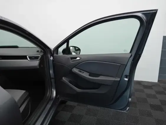 RENAULT CLIO V - voiture d'occasion - Photo 20