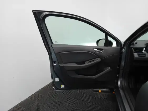 RENAULT CLIO V - voiture d'occasion - Photo 19