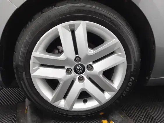 RENAULT CLIO V - voiture d'occasion - Photo 23