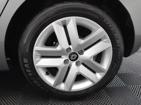 RENAULT CLIO V - voiture d'occasion - Photo 24