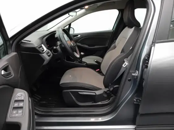 RENAULT CLIO V - voiture d'occasion - Photo 18