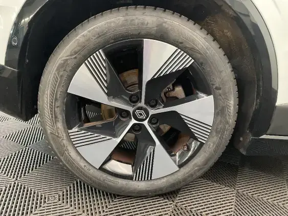 RENAULT MEGANE V - voiture d'occasion - Photo 24