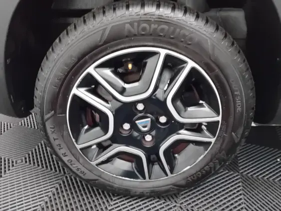 DACIA SPRING - voiture d'occasion - Photo 22