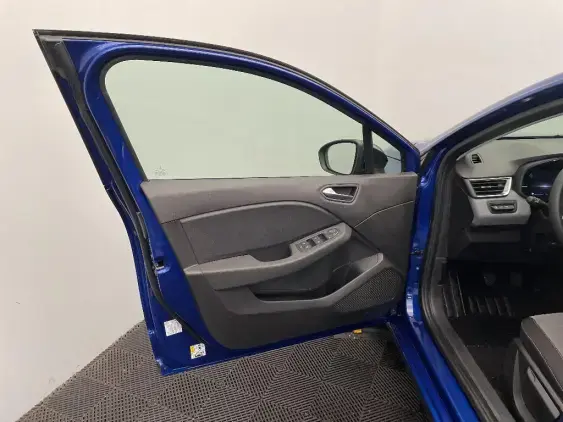 RENAULT CLIO V - voiture d'occasion - Photo 19