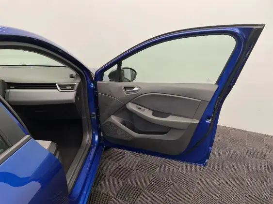 RENAULT CLIO V - voiture d'occasion - Photo 20