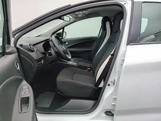 RENAULT ZOE - voiture d'occasion - Photo 18