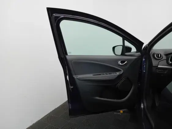 RENAULT ZOE - voiture d'occasion - Photo 18