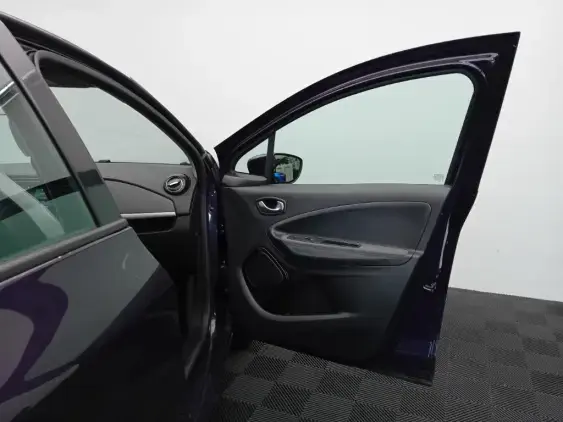 RENAULT ZOE - voiture d'occasion - Photo 19