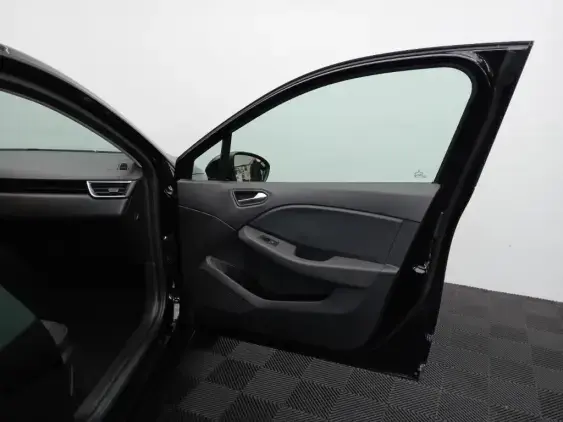 RENAULT CLIO V - voiture d'occasion - Photo 19