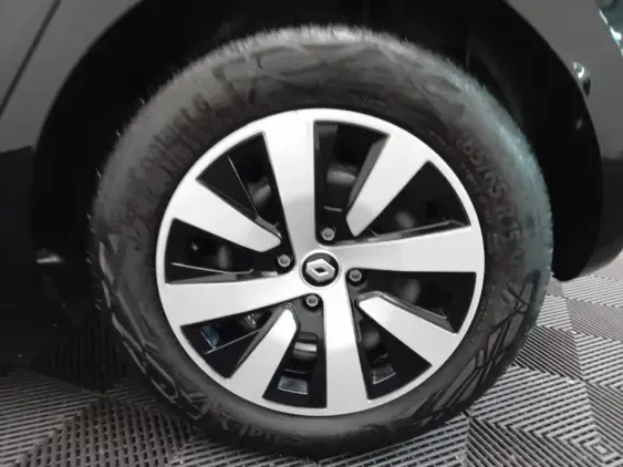 RENAULT CLIO V - voiture d'occasion - Photo 23