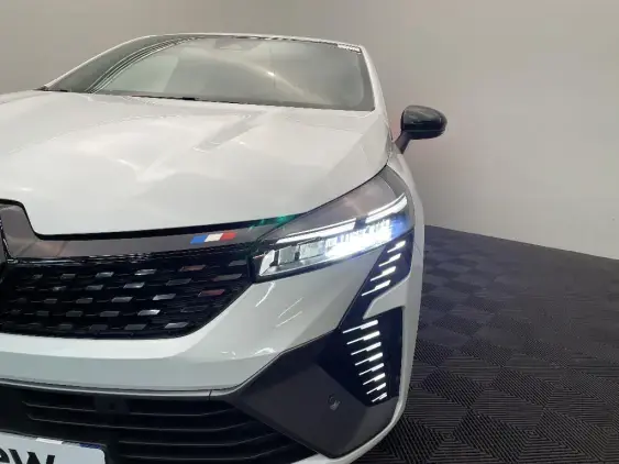 RENAULT CLIO V - voiture d'occasion - Photo 22