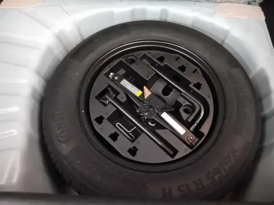 RENAULT CLIO V - voiture d'occasion - Photo 17