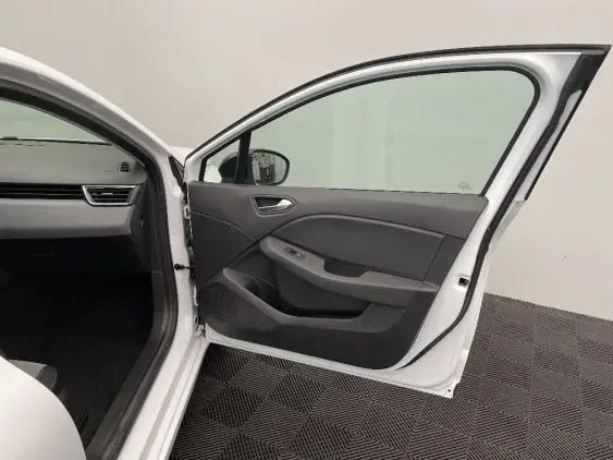 RENAULT CLIO V - voiture d'occasion - Photo 20