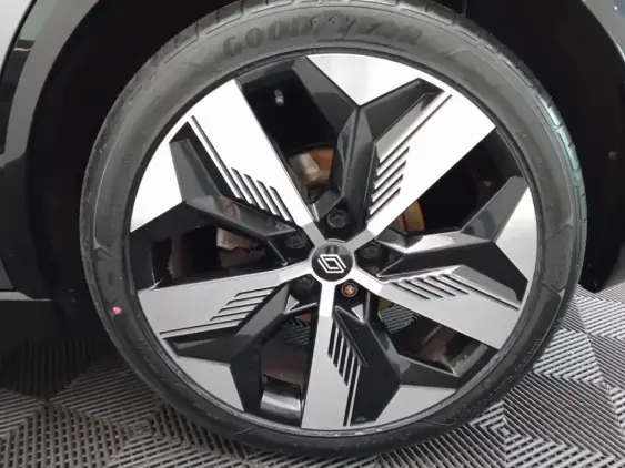 RENAULT MEGANE V - voiture d'occasion - Photo 23