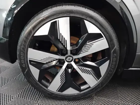 RENAULT MEGANE V - voiture d'occasion - Photo 24