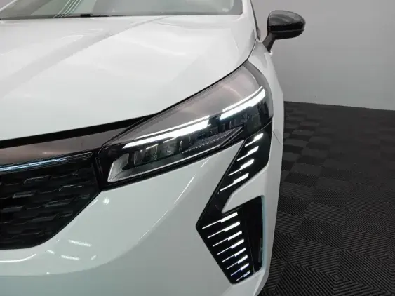 RENAULT CLIO V - voiture d'occasion - Photo 22