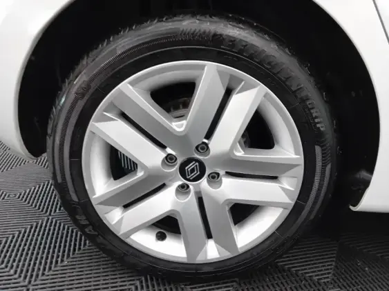 RENAULT CLIO V - voiture d'occasion - Photo 25