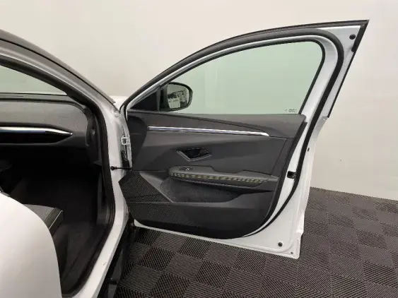 RENAULT MEGANE V - voiture d'occasion - Photo 20