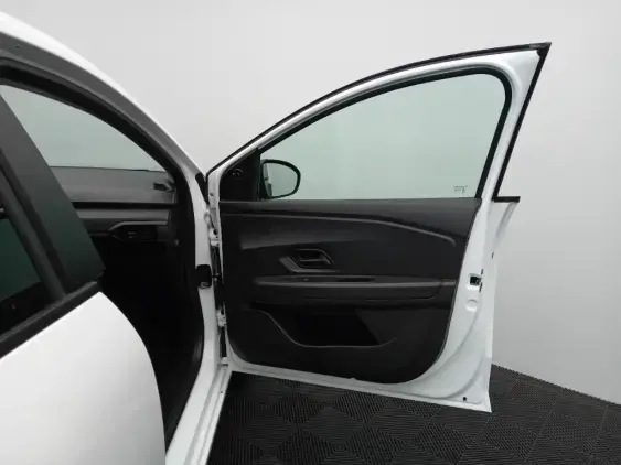 DACIA SANDERO III - voiture d'occasion - Photo 19