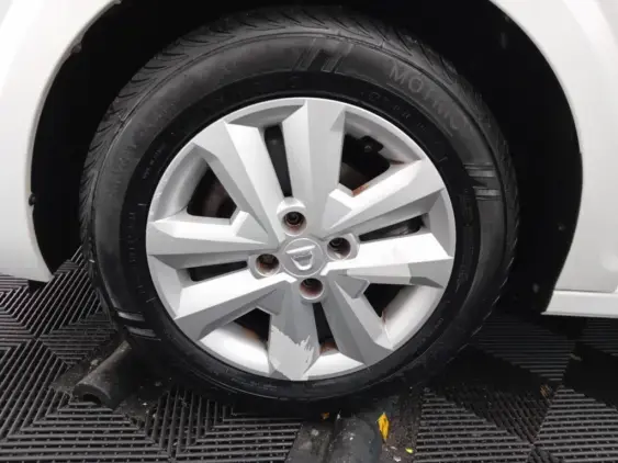 DACIA SANDERO III - voiture d'occasion - Photo 22