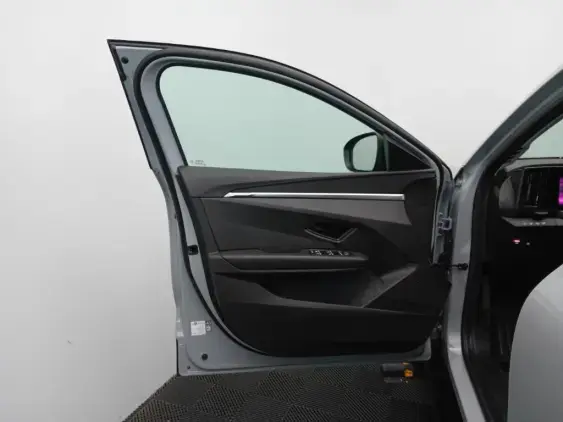 RENAULT MEGANE V - voiture d'occasion - Photo 18