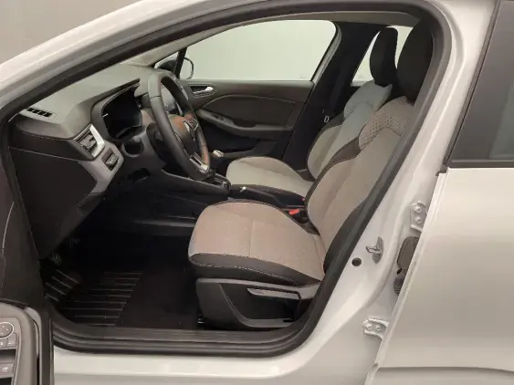 RENAULT CLIO V - voiture d'occasion - Photo 18