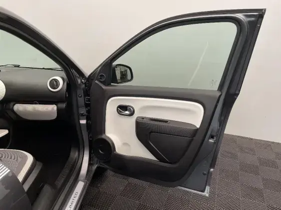 RENAULT TWINGO III - voiture d'occasion - Photo 19