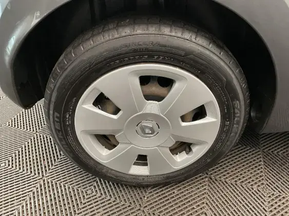 RENAULT TWINGO III - voiture d'occasion - Photo 24