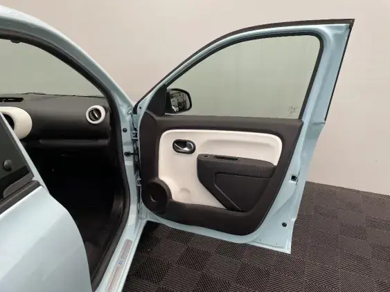 RENAULT TWINGO ELECTRIQUE III - voiture d'occasion - Photo 19