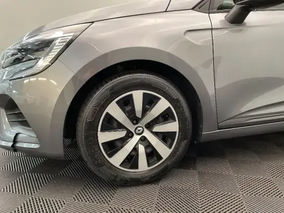 RENAULT CLIO V - voiture d'occasion - Photo 22