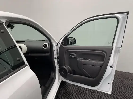 RENAULT TWINGO III - voiture d'occasion - Photo 19