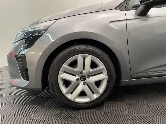 RENAULT CLIO V - voiture d'occasion - Photo 23