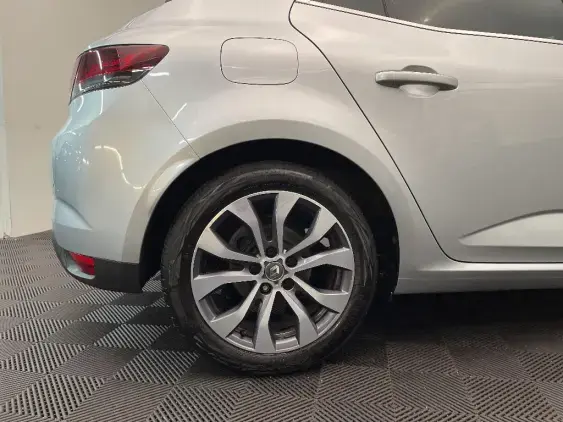 RENAULT SCENIC IV - voiture d'occasion - Photo 25