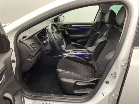 RENAULT MEGANE IV - voiture d'occasion - Photo 18