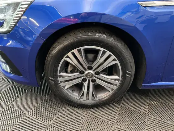 RENAULT MEGANE ESTATE IV - voiture d'occasion - Photo 23