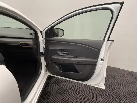 DACIA SANDERO III - voiture d'occasion - Photo 20