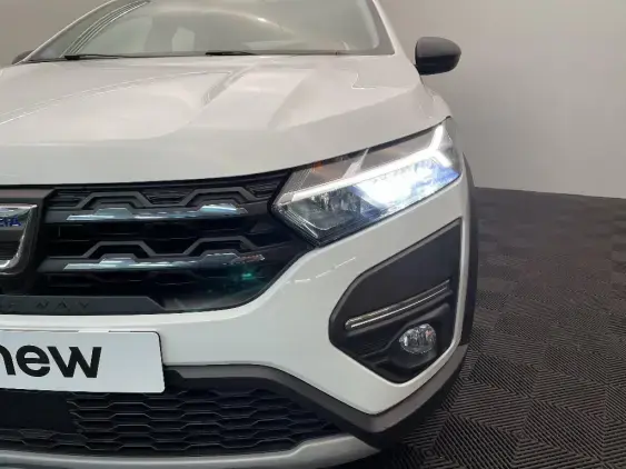 DACIA SANDERO III - voiture d'occasion - Photo 22