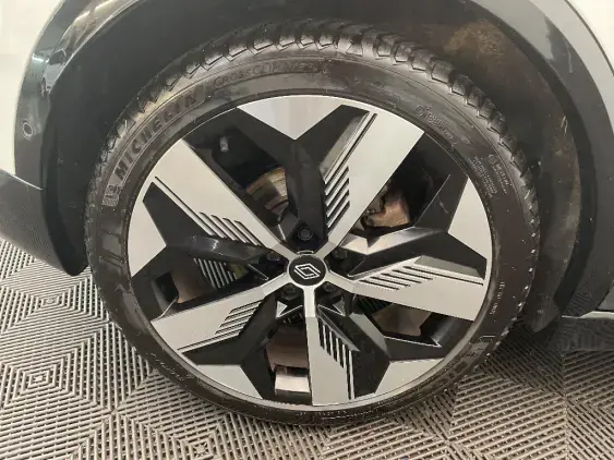 RENAULT MEGANE V - voiture d'occasion - Photo 25