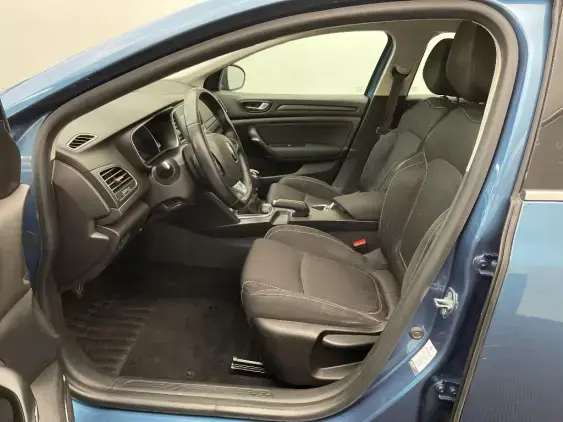 RENAULT MEGANE IV - voiture d'occasion - Photo 18