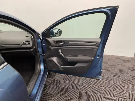 RENAULT MEGANE IV - voiture d'occasion - Photo 20