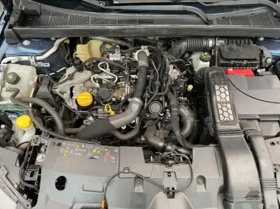 RENAULT MEGANE IV - voiture d'occasion - Photo 21