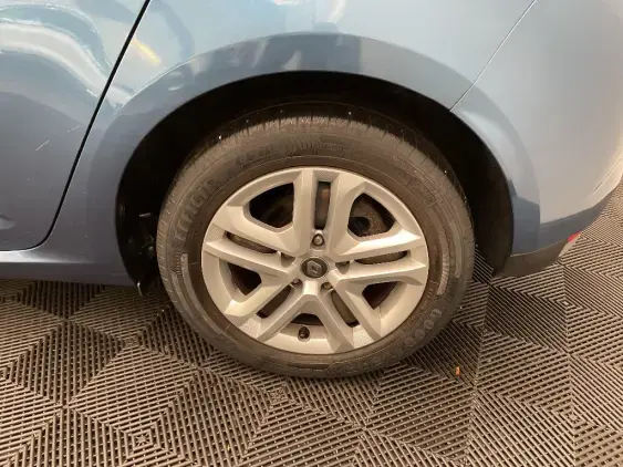 RENAULT MEGANE IV - voiture d'occasion - Photo 24