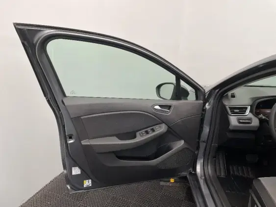 RENAULT CLIO V - voiture d'occasion - Photo 18