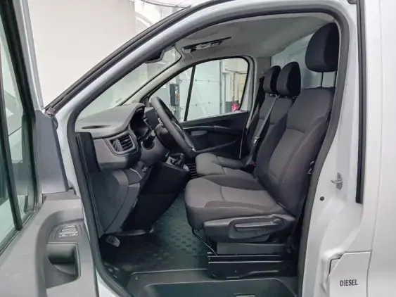 RENAULT TRAFIC FG III - voiture d'occasion - Photo 18